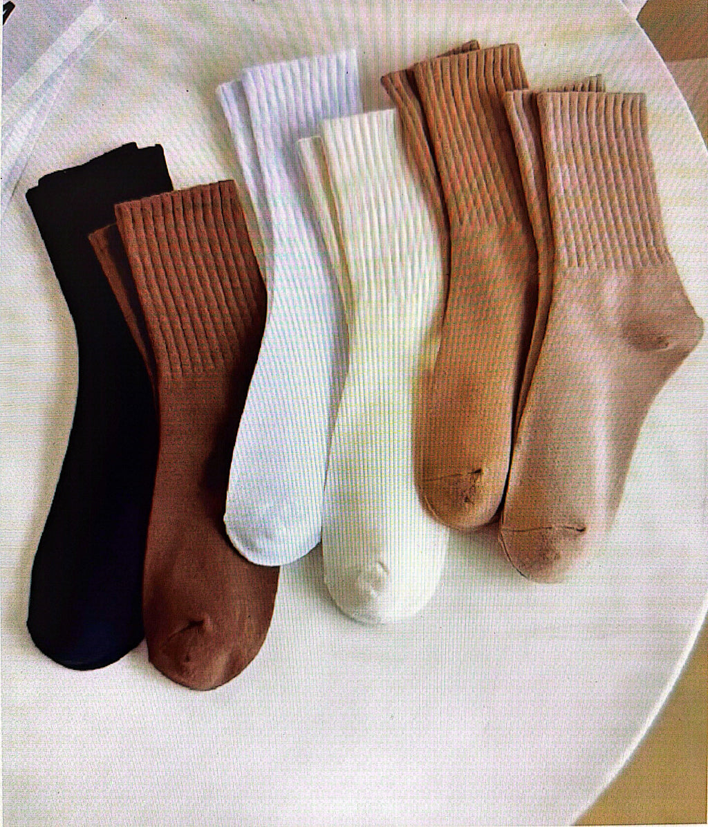 🧦 6-Pair Ribbed Crew Socks Set – Neutral Colors