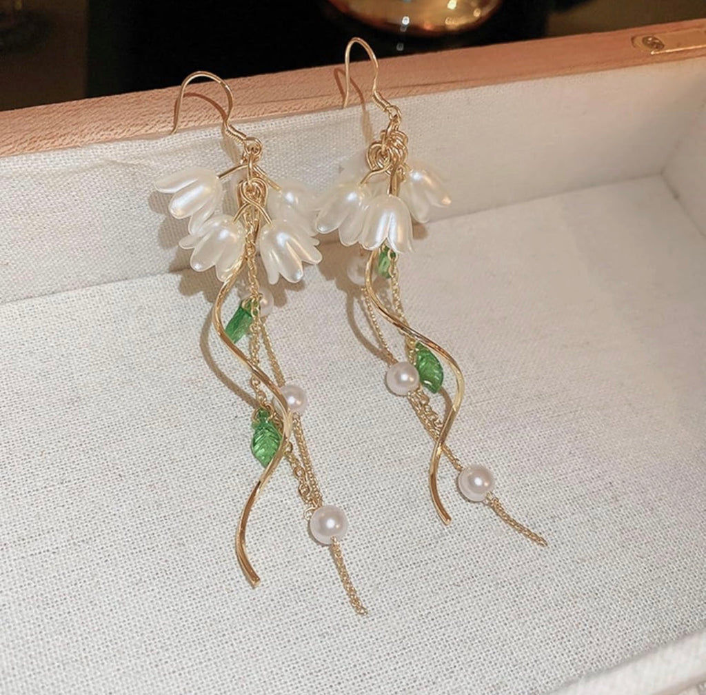 2 Pairs Long Flower Dangle Earrings for Women Boho Acrylic Pink Flowers Floral Cherry Blossom Lily of the Valley Leaf Tassel Pearl Fairy Earrings for Summer Spring Holiday Wedding Trendy Jewelry