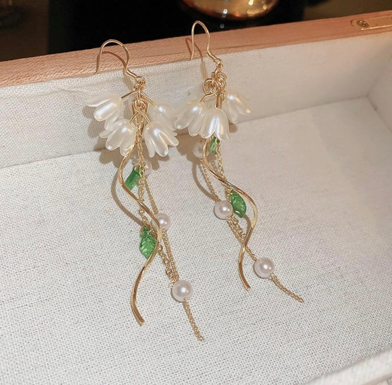 2 Pairs Long Flower Dangle Earrings for Women Boho Acrylic Pink Flowers Floral Cherry Blossom Lily of the Valley Leaf Tassel Pearl Fairy Earrings for Summer Spring Holiday Wedding Trendy Jewelry