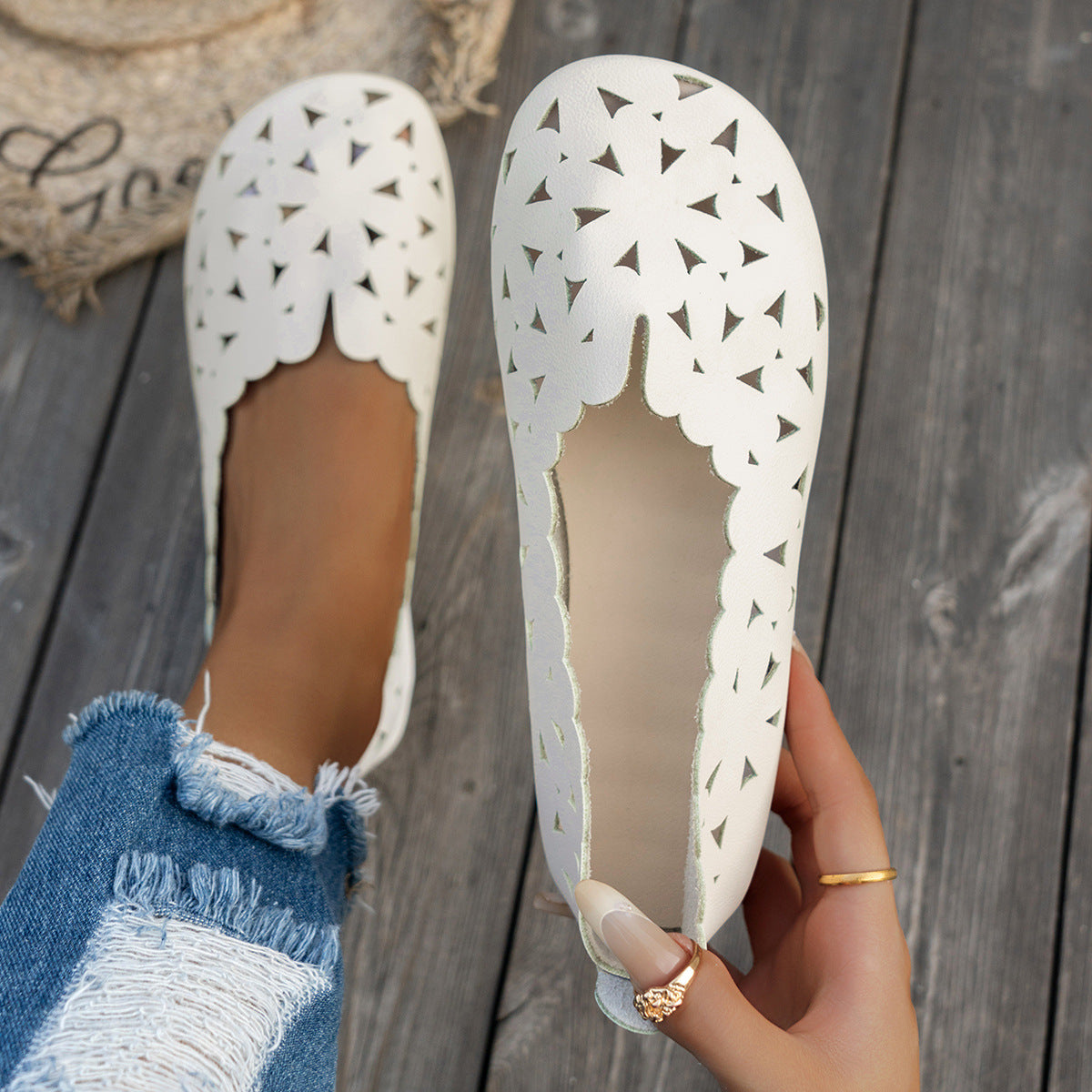 New Foreign Trade Large Size Hollow Carved Flat Shoes for Women 2025 Round Toe Slip-On Low-Cut Shallow Boat Shoes