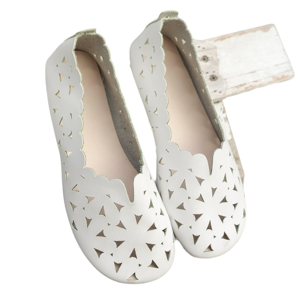New Foreign Trade Large Size Hollow Carved Flat Shoes for Women 2025 Round Toe Slip-On Low-Cut Shallow Boat Shoes