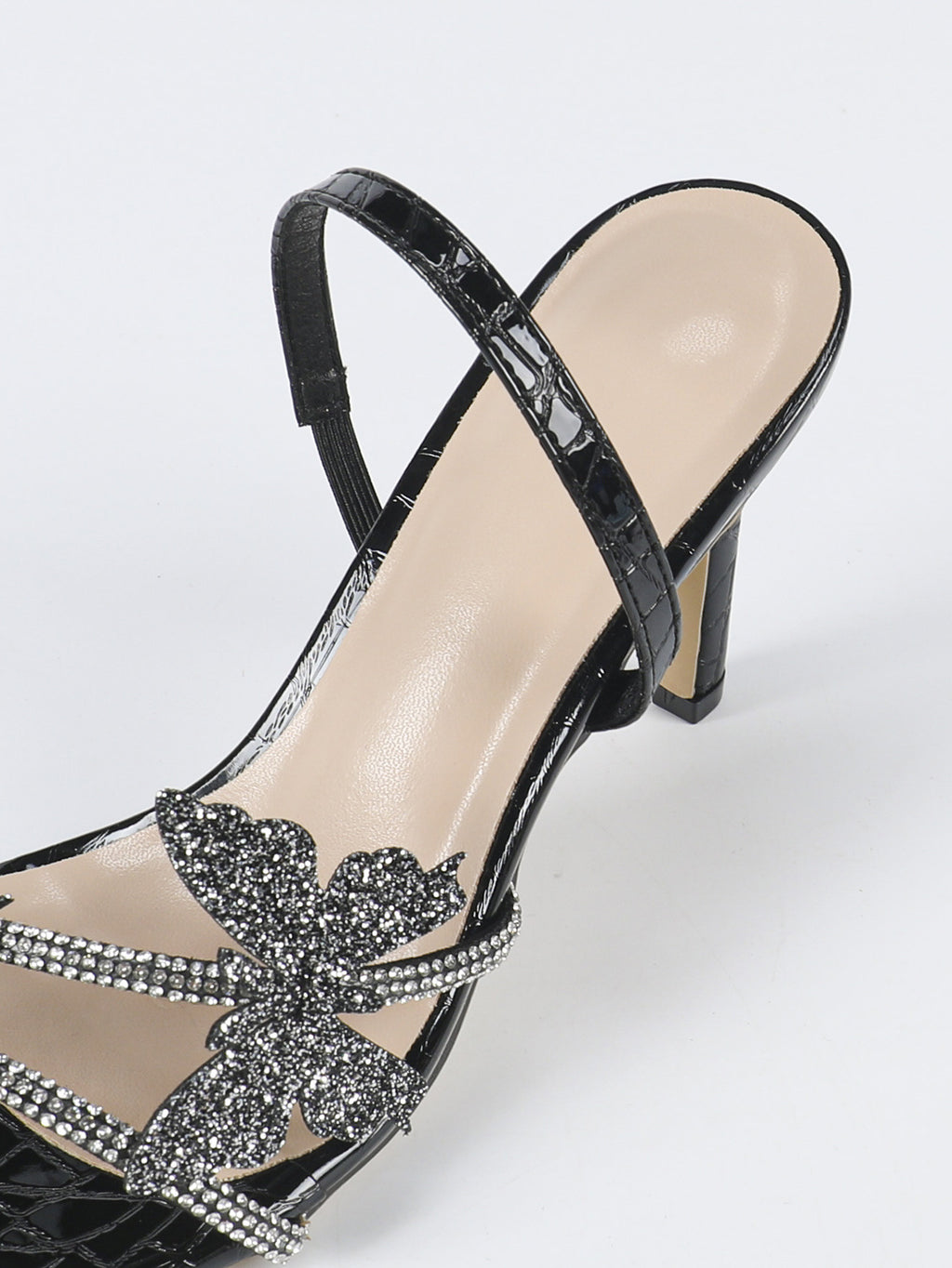 Cross-Border European and American Women's Round-Toe Three-Dimensional Flower Lacquer Heel Stiletto Sandals Women's Shoes Elegant Pink High Heels