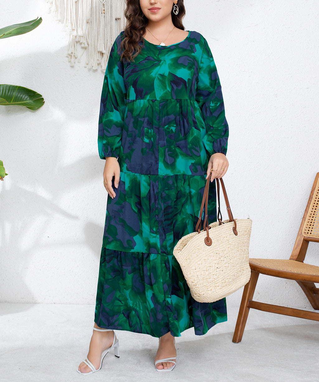 In-Stock Plus-Size European and American Style French Autumn and Winter New Design Fashion V-Neck Printed Pleated Long-Sleeve Long Dress