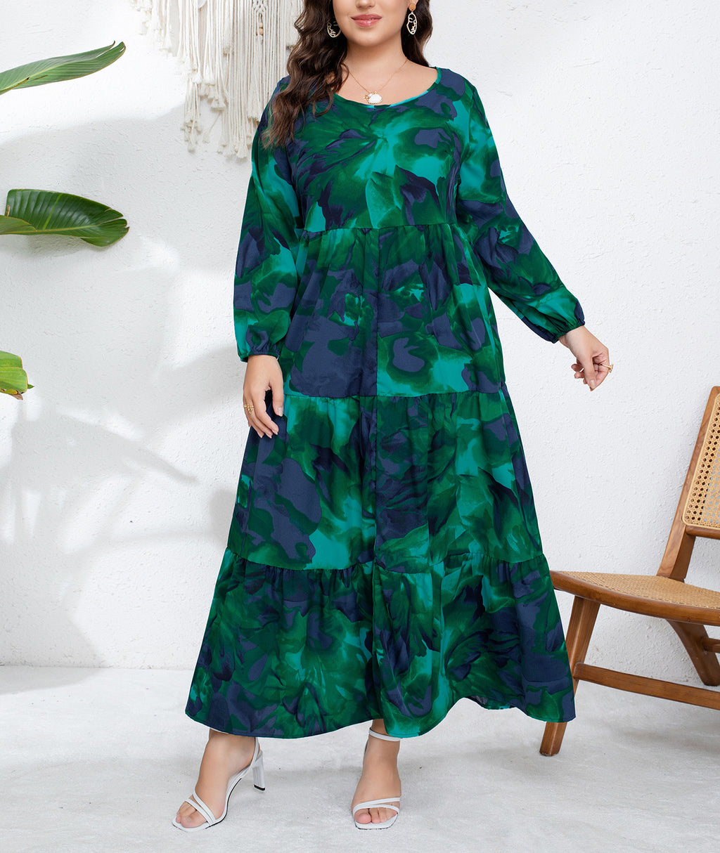 In-Stock Plus-Size European and American Style French Autumn and Winter New Design Fashion V-Neck Printed Pleated Long-Sleeve Long Dress