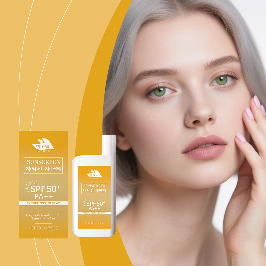 Lightweight Hydrating Sunscreen SPF 50++ Long Lasting UV Protection Fast Absorb No Sticky Oil Control Refreshing Sunblock Lotion