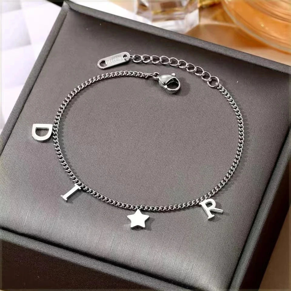 Fashion Litter Star&Letter Pendant Bracelet Woman Simple Style Chic Stainless Steel Bracelet Luxury Jewelry For Women
