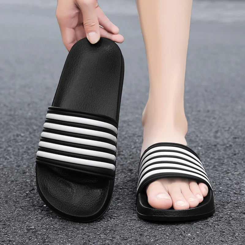 Stylish casual sports men's shoes Light outdoor beach sandals plus size breathable wading slippers Bathroom Family men