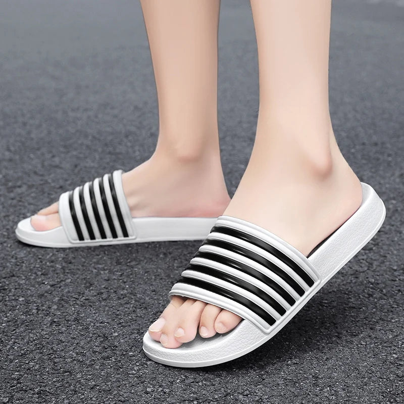 Stylish casual sports men's shoes Light outdoor beach sandals plus size breathable wading slippers Bathroom Family men