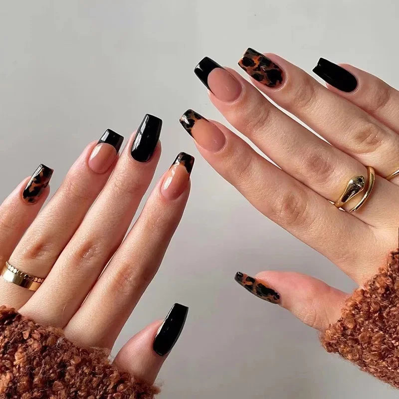 24Pcs/Set Love Ballerina Press on Nails Sets Free False Nails Adhesive Full Cover Artificial Art Fake Nail Professional Material