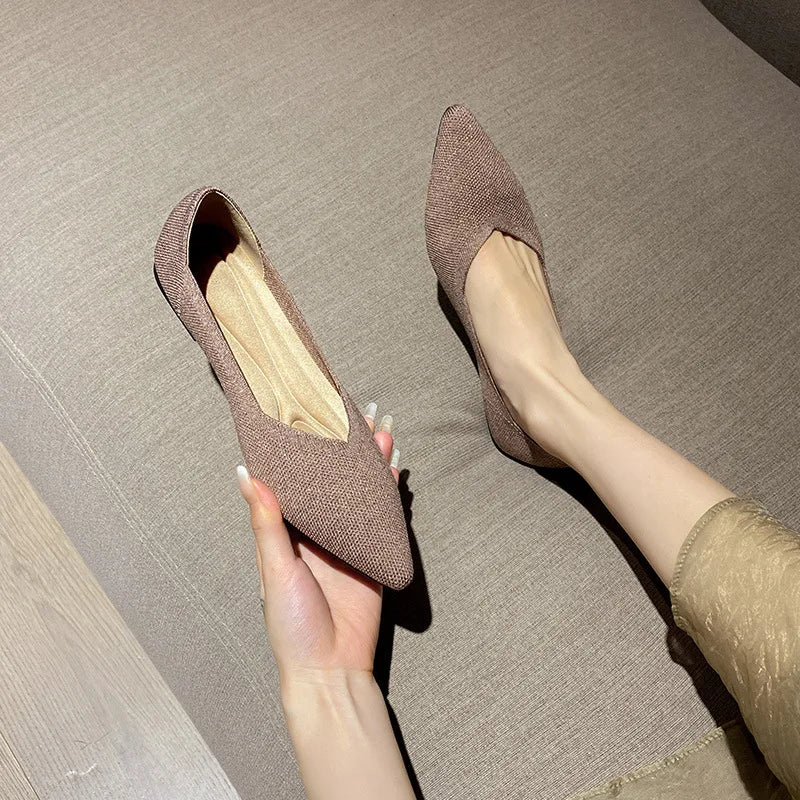 women's flat shoes large 42 / 43 upper breathable knitted sole non slip rubber material pointed shoes spring / summer2024 new