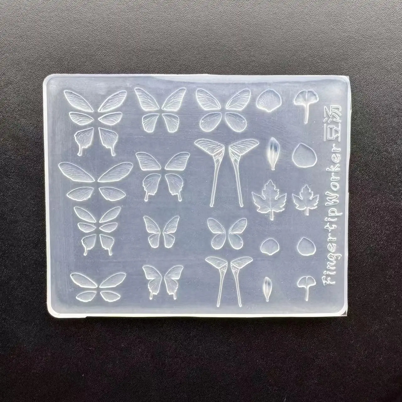 1Pcs 3D Bowknot Silicone Nail Mold Ballet Ribbon Tie Nail Charms Transparent Nails Template Carving Bowtie Manicure Stencil Tool
