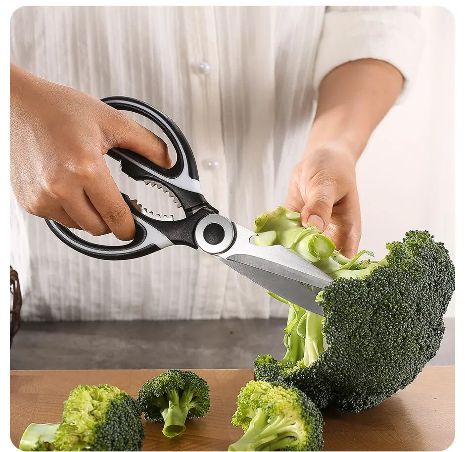 Stainless Steel Kitchen Scissors Multifunctional Household Chicken Bone Scissors With Lid Can Be Opened To Clip Walnuts