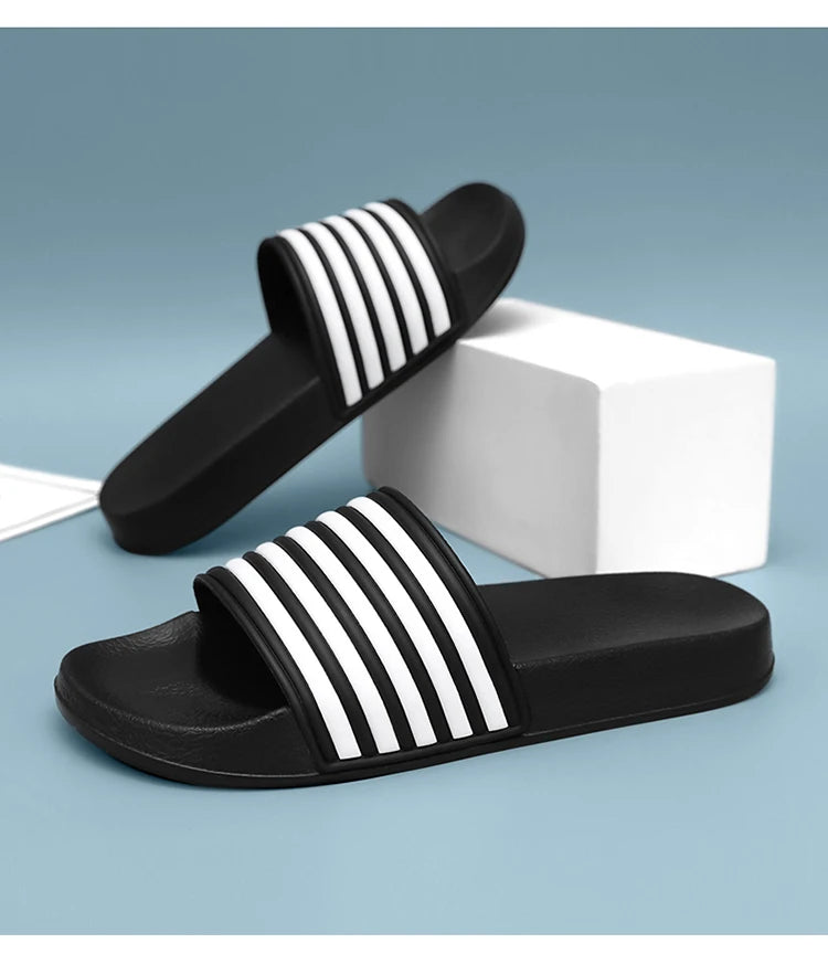 Stylish casual sports men's shoes Light outdoor beach sandals plus size breathable wading slippers Bathroom Family men