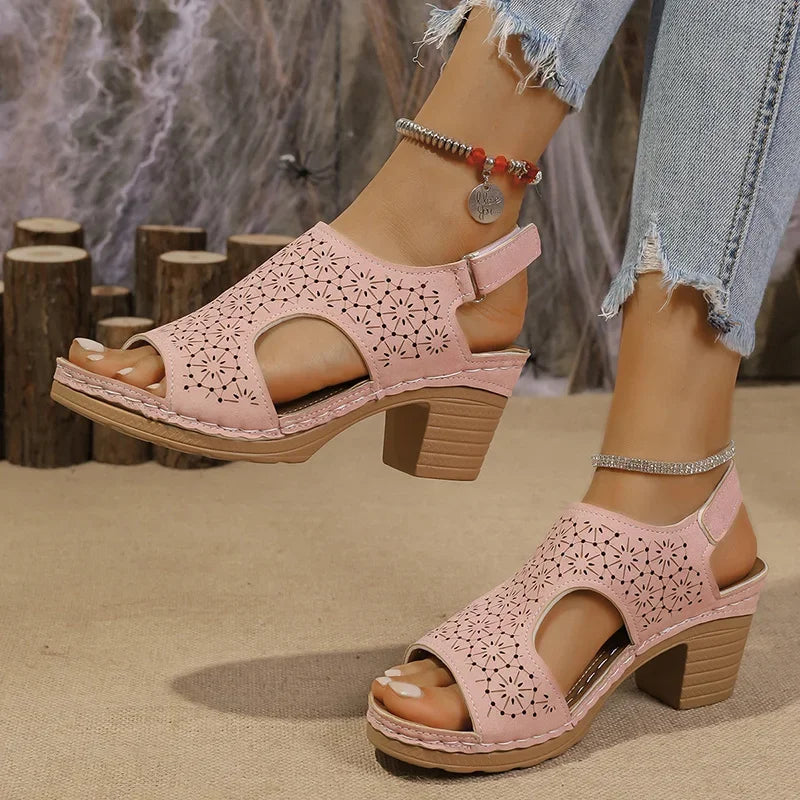 Hollow Out Women's High Heels Sandals Summer Hook Loop Thick Heeled Platform Sandles Casual Anti-Slip Beach Sandals Plus Size