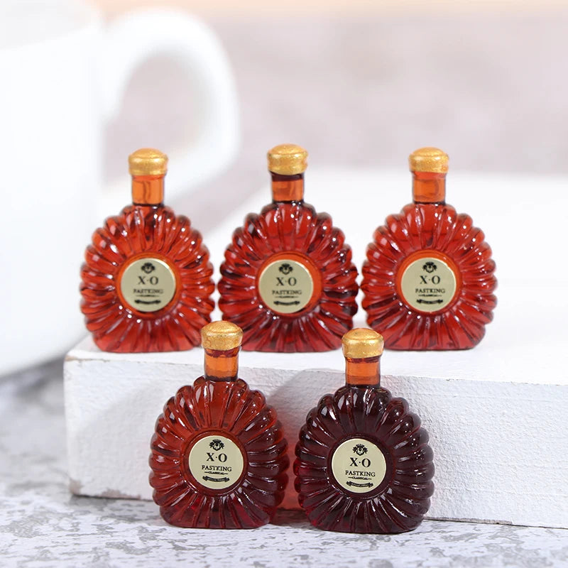1 Set 1/12 Miniature Wine Bottles Dollhouse Kitchen Accessories - Mini Dolls House Living Room Accessories Beer Drink Bottles