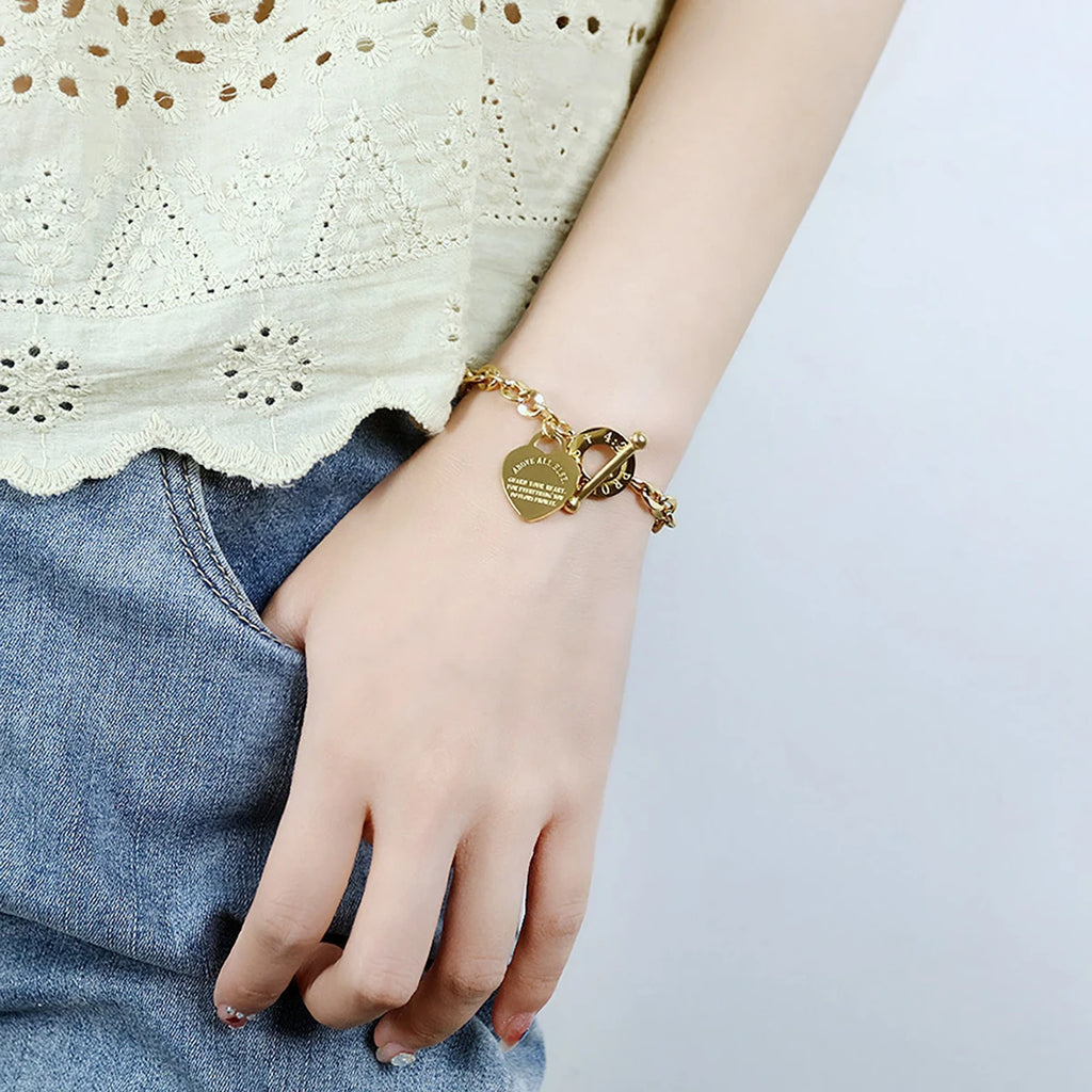 Fashionable Niche Design Love Jewelry Versatile Bracelet Versatile Temperament Peach Heart Ot Buckle New Style Bracelet