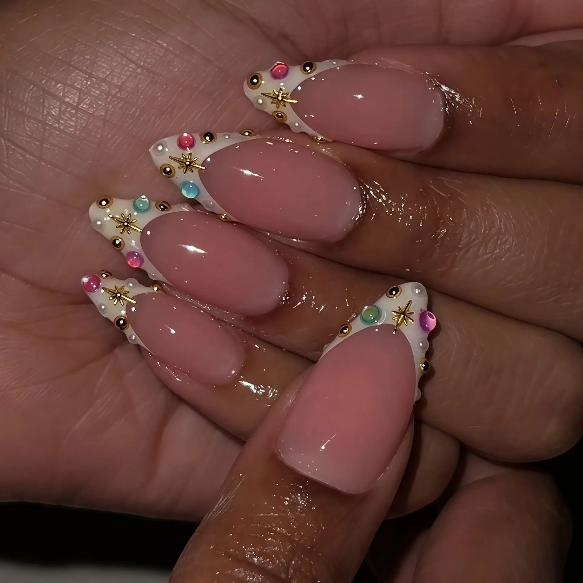 24Pcs Retro Flower Long Coffin French Fake Nails Caviar Bead Floral Gold Hollow Design Press On Nail Tips Y2k Acrylic 2030